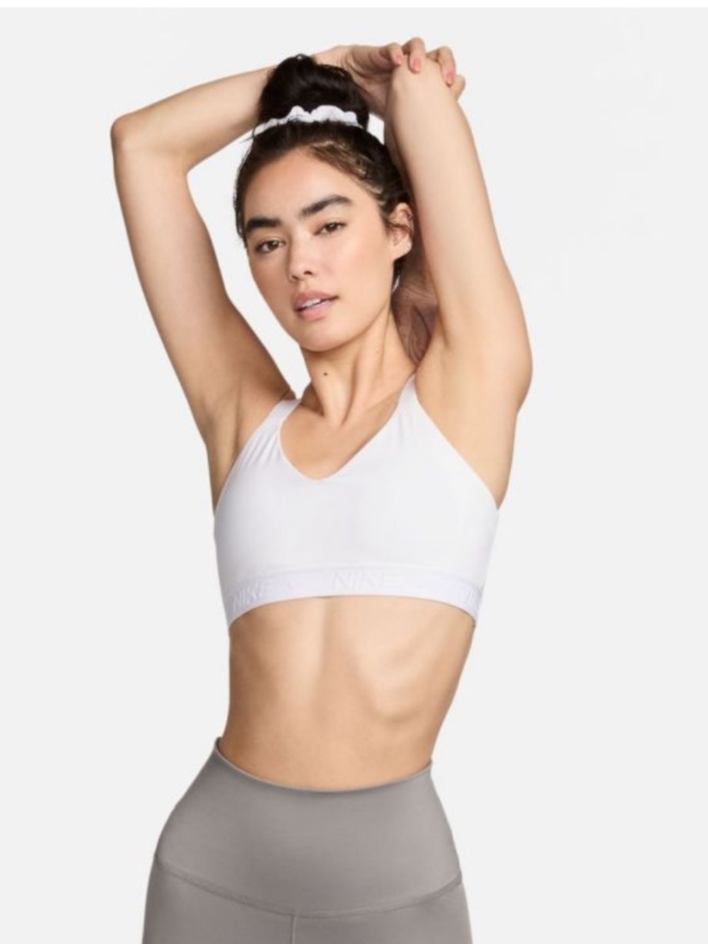 Nike Indy Medium Support Padded Adjustable Sports Bra (NWT -tag cut in half)